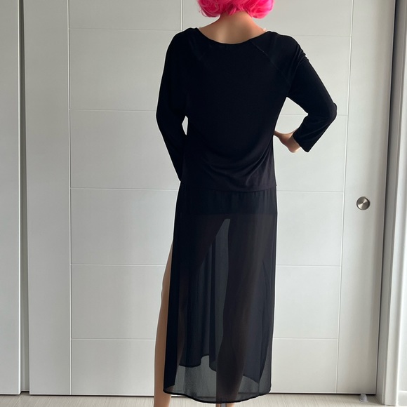 Long cover up - Picture 6 of 15